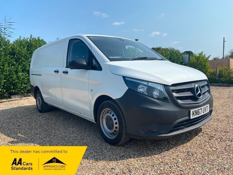 Used Mercedes-Benz Vito 2017 for sale - 76147670: Photo 1