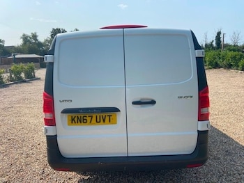 Used Mercedes-Benz Vito 2017 for sale - 76147670: Photo