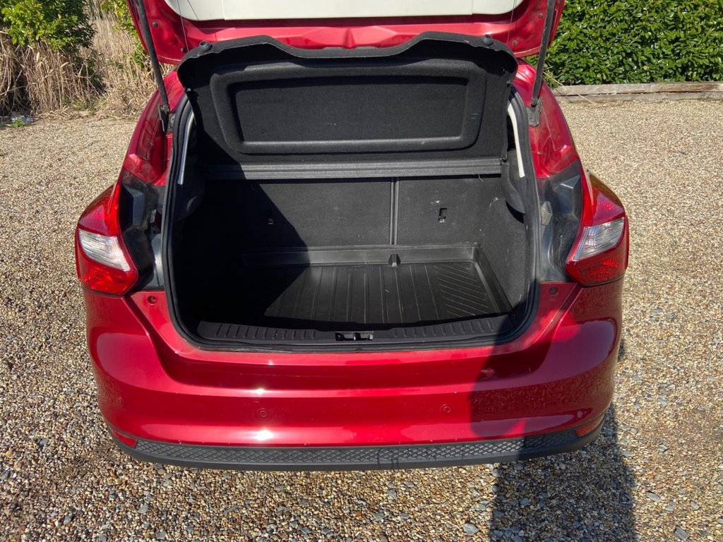 Used Ford Focus 2012 for sale - 77697963: Photo 16