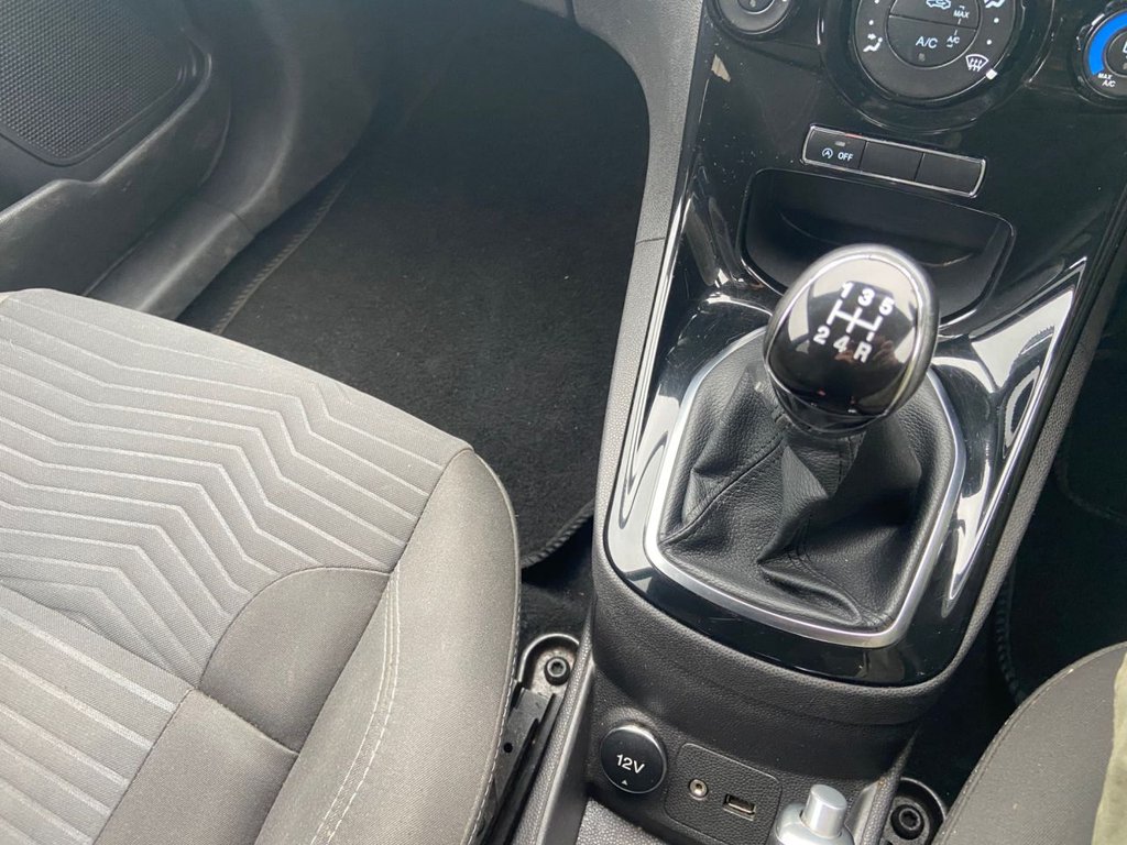 Used Ford Fiesta 2015 for sale - 77798293: Photo 24