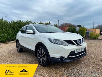 Used Nissan Qashqai 2016 for sale - 75567343: Photo