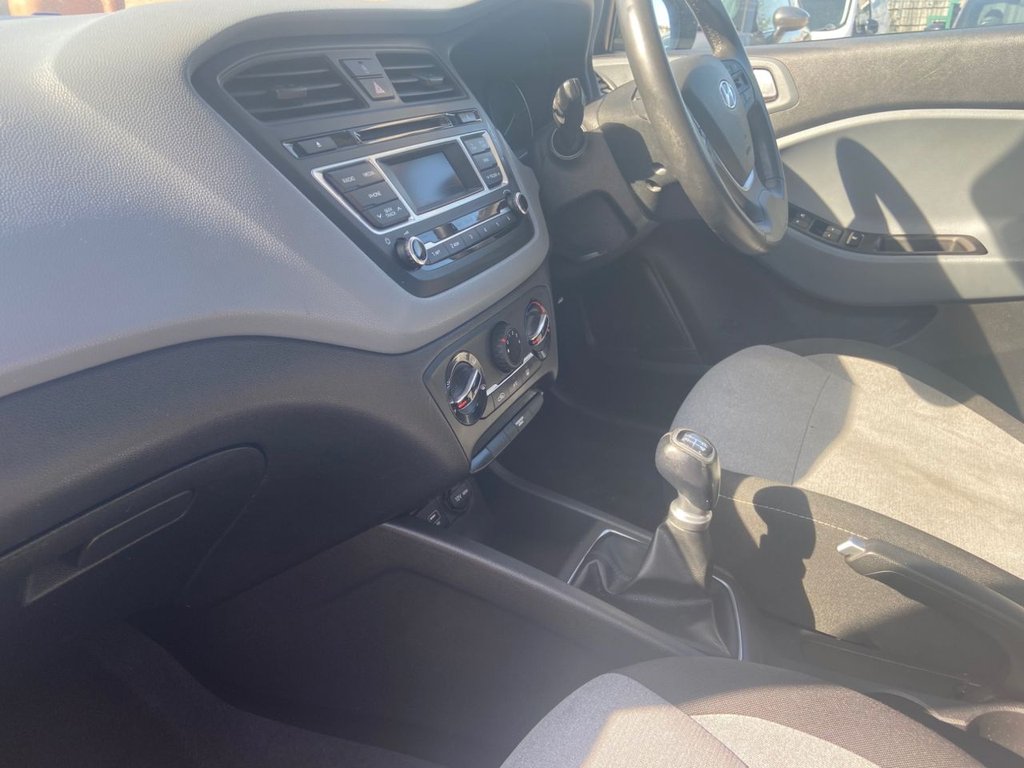 Used Hyundai i20 2015 for sale - 78206635: Photo 12