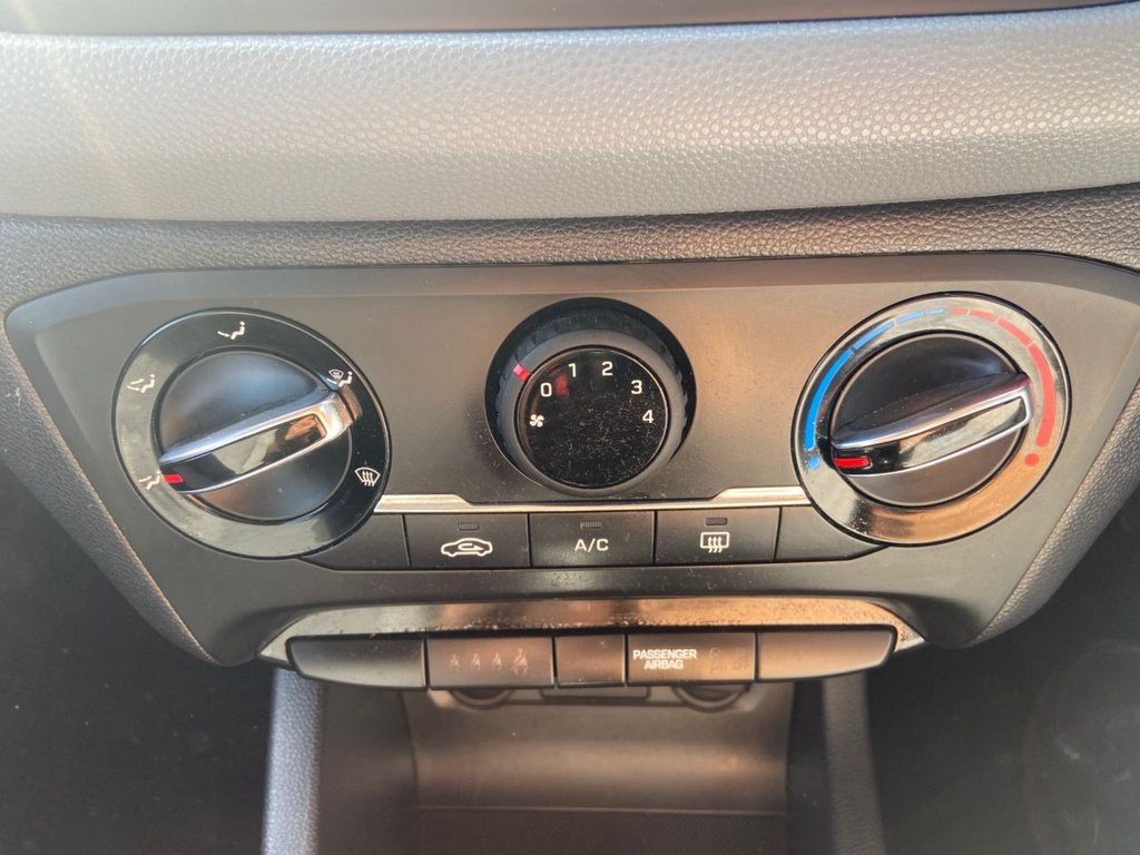 Used Hyundai i20 2015 for sale - 78206635: Photo 18