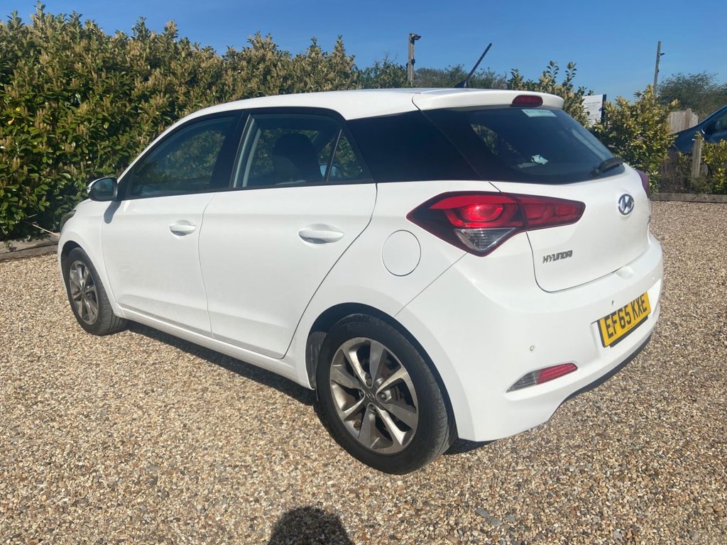 Used Hyundai i20 2015 for sale - 78206635: Photo 5