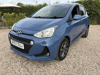 Used Hyundai i10 2017 for sale - 79550579: Photo