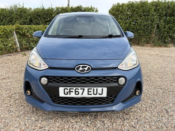 Used Hyundai i10 2017 for sale - 79550579: Photo