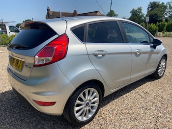 Used Ford Fiesta 2014 for sale - 78990241: Photo