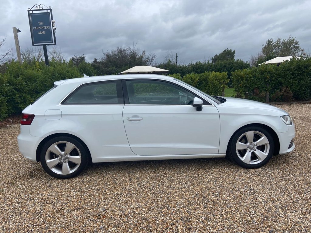 Used Audi A3 2013 for sale - 76672553: Photo 4