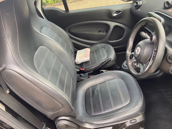 Used smart fortwo 2016 for sale - 76142400: Photo 10