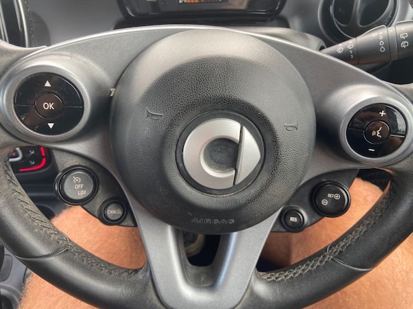 Used smart fortwo 2016 for sale - 76142400: Photo 30