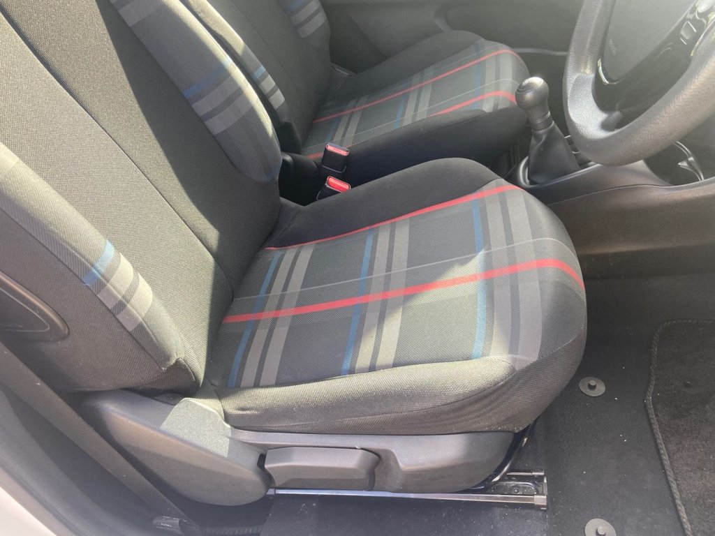 Used Peugeot 108 2015 for sale - 77557799: Photo 11