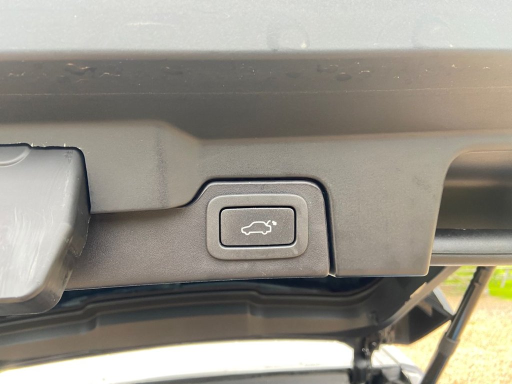 Used Land Rover Range Rover Evoque 2018 for sale - 78102601: Photo 17