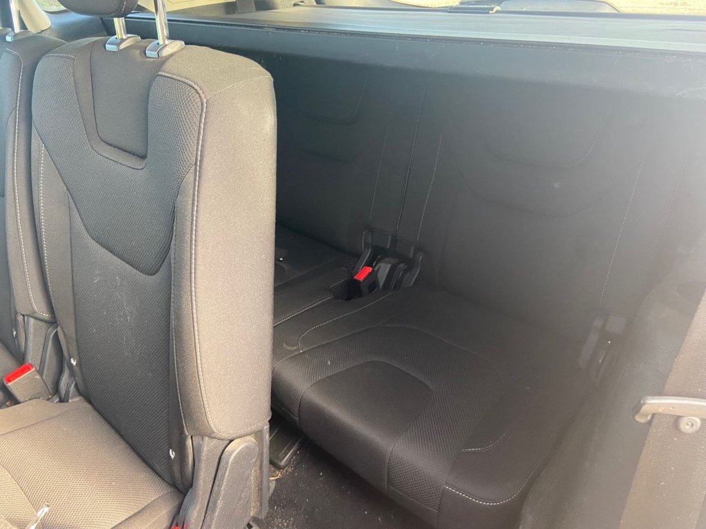 Used Ford S-Max 2015 for sale - 76698935: Photo 20