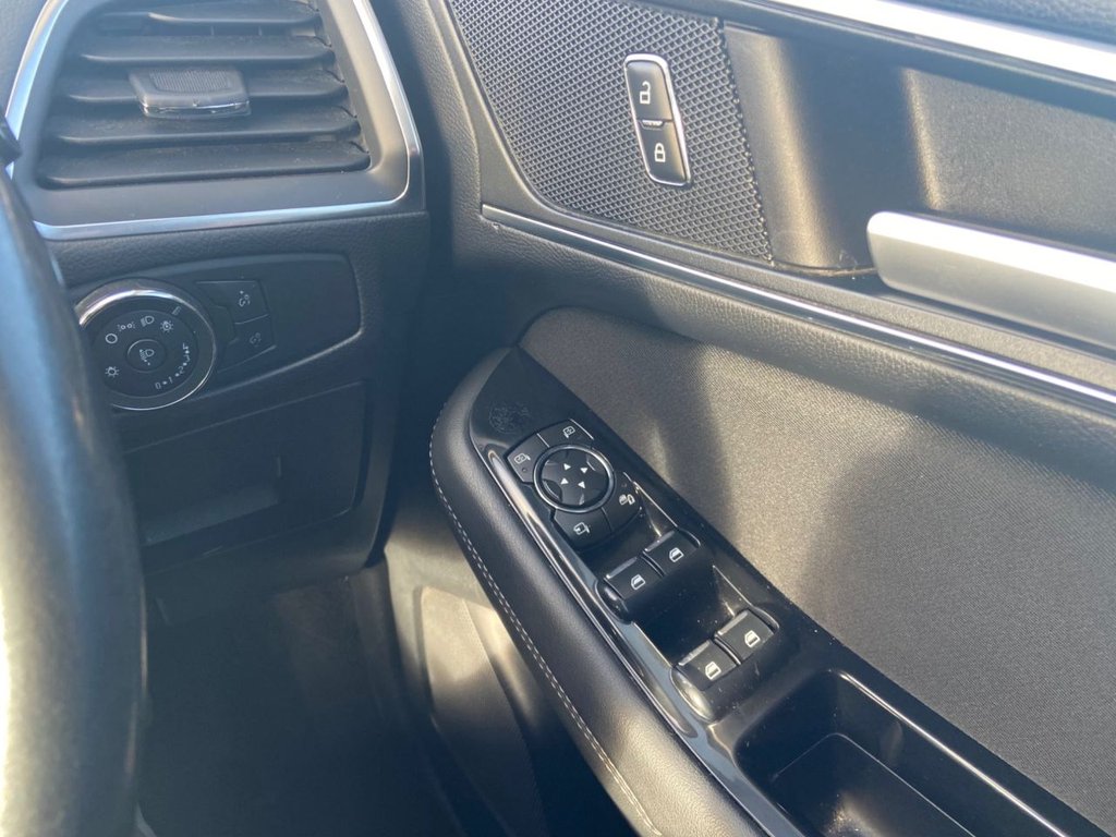 Used Ford S-Max 2015 for sale - 76698935: Photo 26