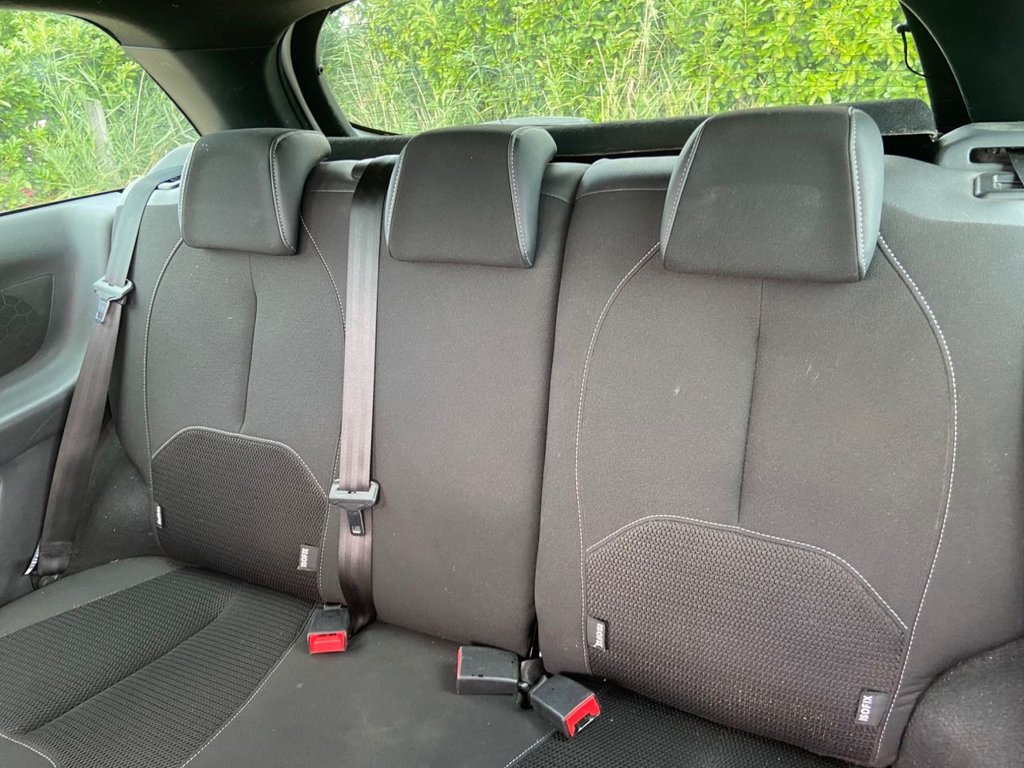 Used Citroen DS3 2013 for sale - 76496229: Photo 15