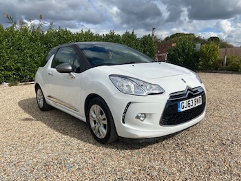 Used Citroen DS3 2013 for sale - 76496229: Photo