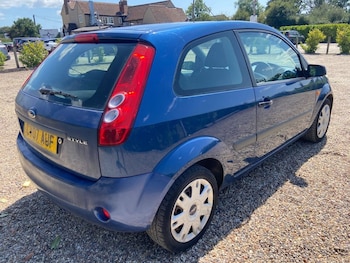 Used Ford Fiesta 2007 for sale - 79265261: Photo