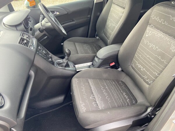 Used Vauxhall Meriva 2011 for sale - 76248557: Photo 15