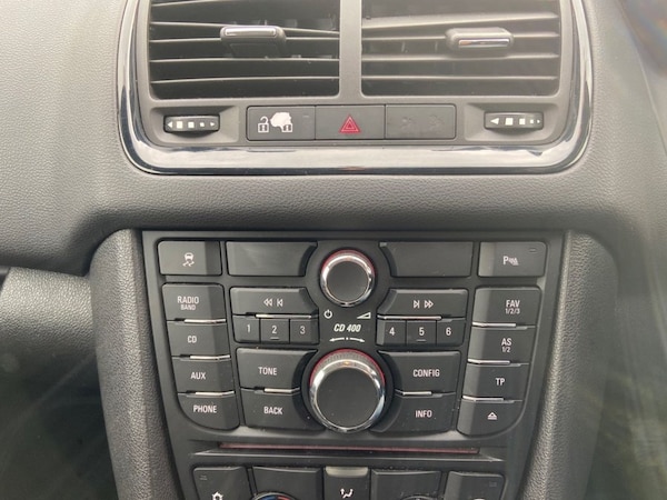 Used Vauxhall Meriva 2011 for sale - 76248557: Photo 19