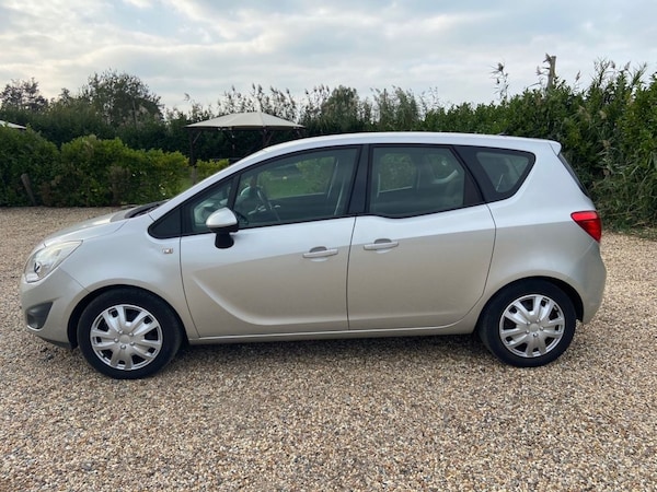 Used Vauxhall Meriva 2011 for sale - 76248557: Photo 4