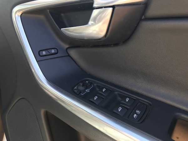 Used Volvo XC60 2014 for sale - 76142398: Photo 16