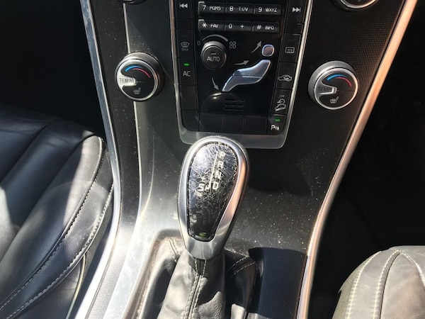 Used Volvo XC60 2014 for sale - 76142398: Photo 34