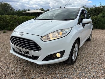 Used Ford Fiesta 2015 for sale - 79871293: Photo
