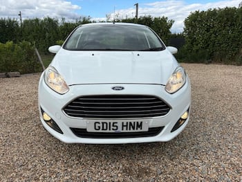 Used Ford Fiesta 2015 for sale - 79871293: Photo