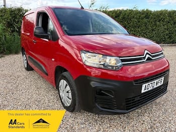 Used Citroen Berlingo 2020 for sale - 79700024: Photo
