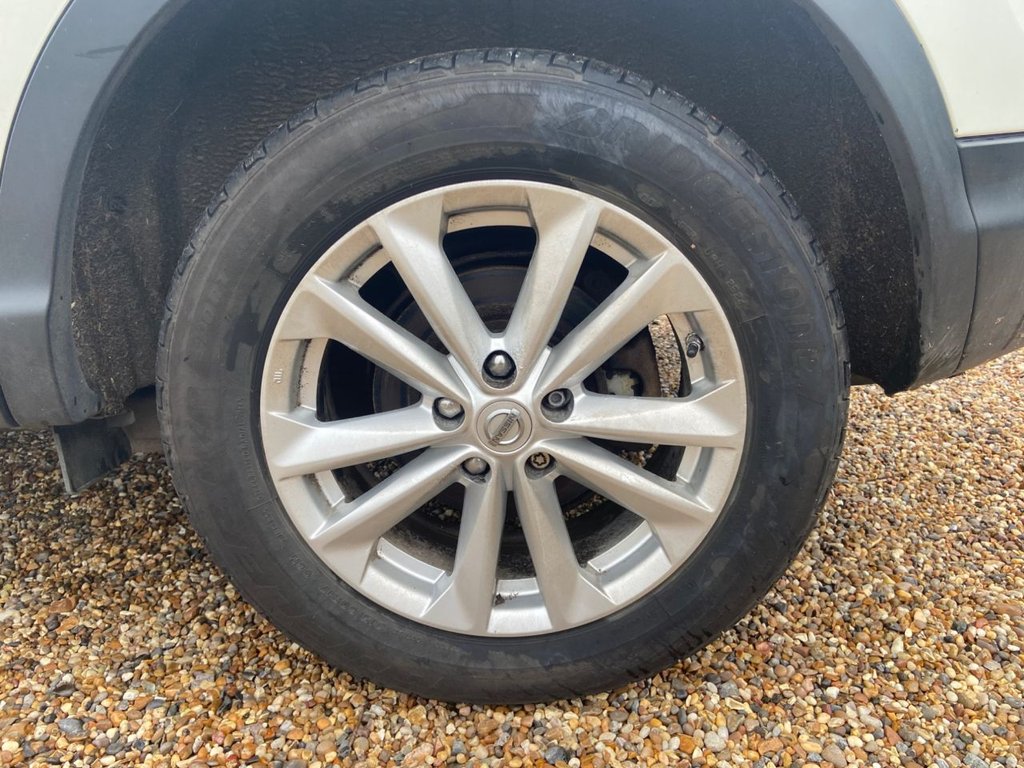 Used Nissan Qashqai 2015 for sale - 77327958: Photo 19