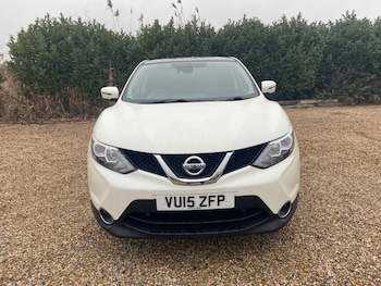 Used Nissan Qashqai 2015 for sale - 77327958: Photo