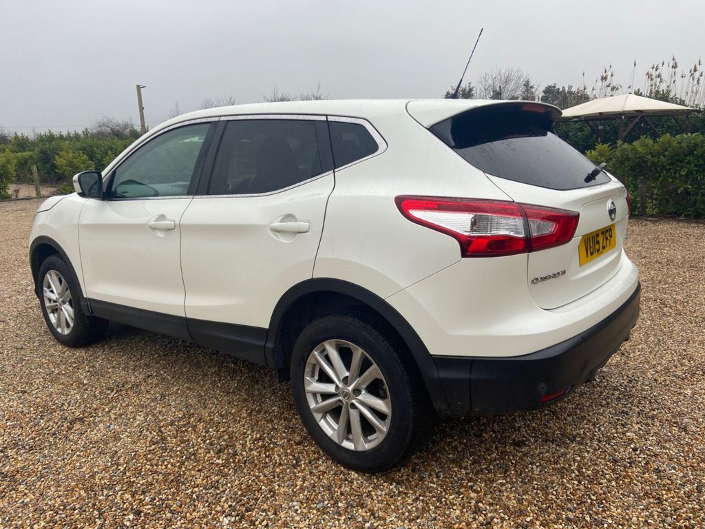 Used Nissan Qashqai 2015 for sale - 77327958: Photo 5
