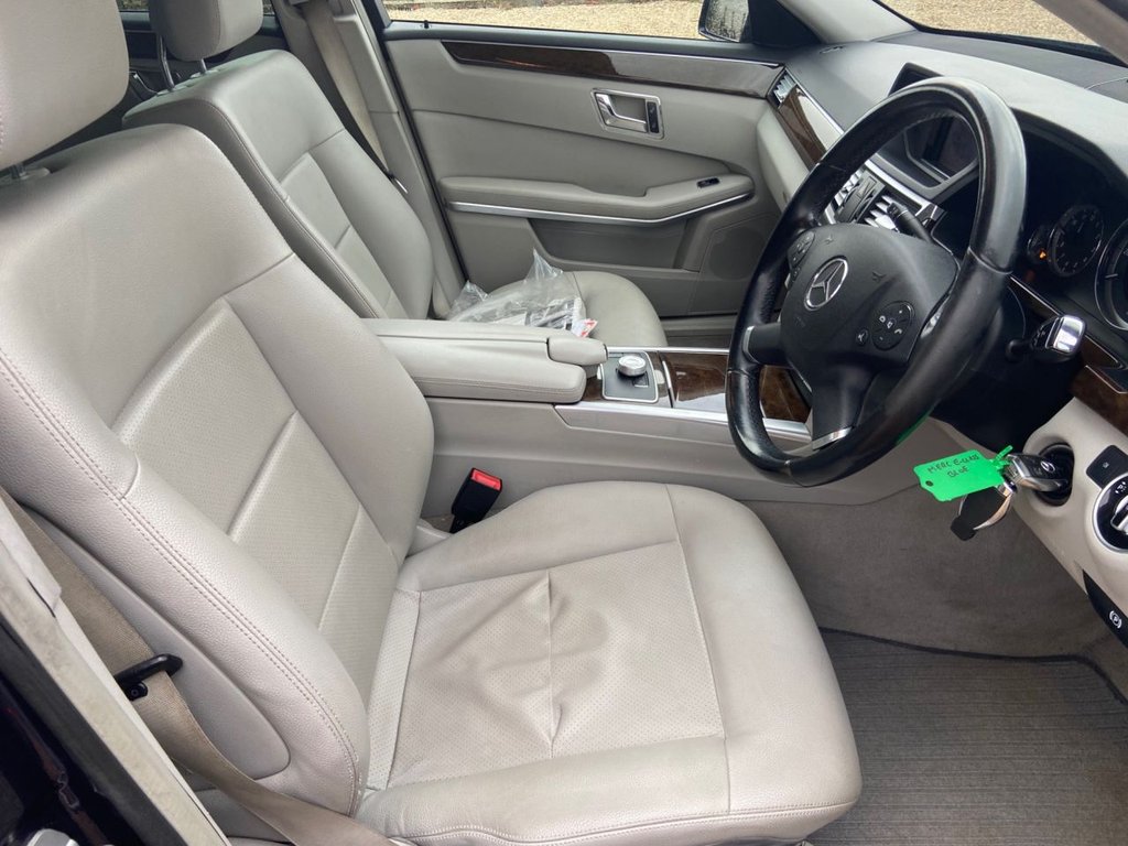Used Mercedes-Benz E Class 2011 for sale - 76563370: Photo 10