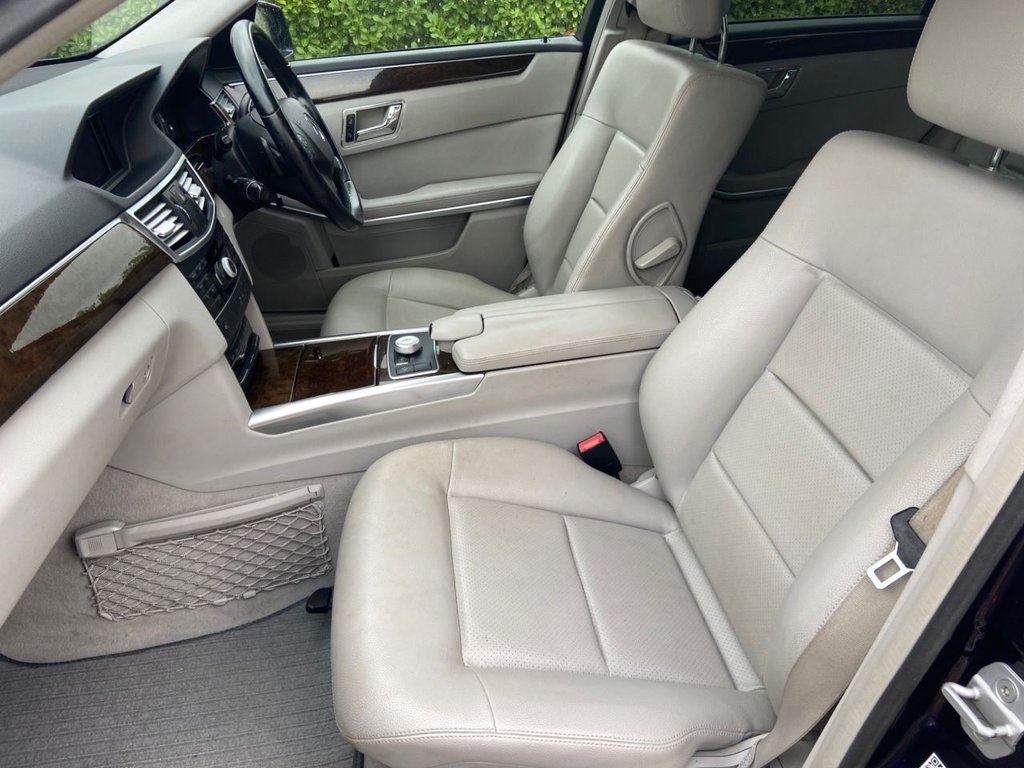 Used Mercedes-Benz E Class 2011 for sale - 76563370: Photo 11