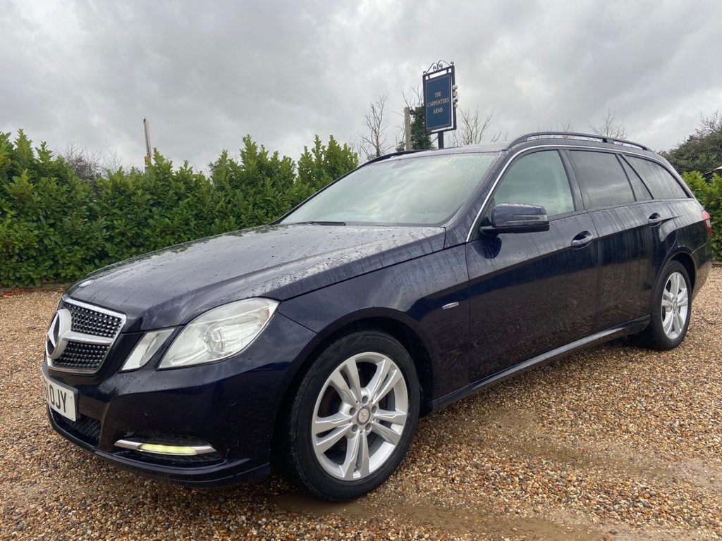 Used Mercedes-Benz E Class 2011 for sale - 76563370: Photo 2