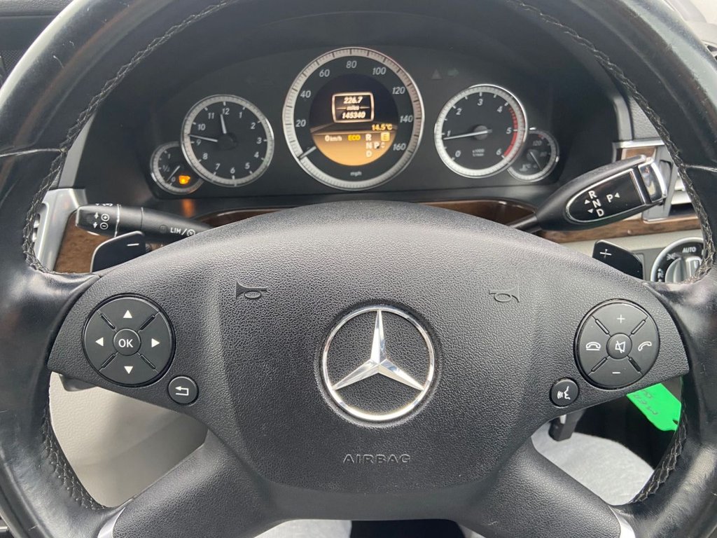 Used Mercedes-Benz E Class 2011 for sale - 76563370: Photo 30