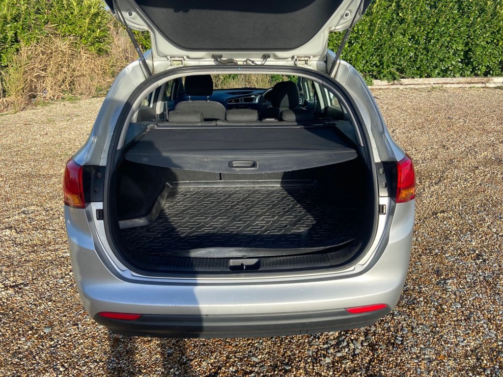 Used Kia Ceed 2018 for sale - 77014299: Photo 17