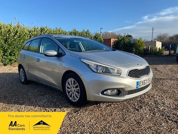 Used Kia Ceed 2018 for sale - 77014299: Photo