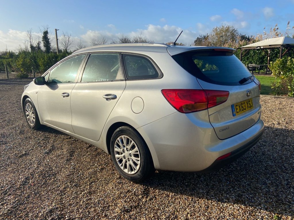 Used Kia Ceed 2018 for sale - 77014299: Photo 4