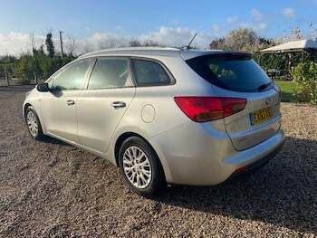 Used Kia Ceed 2018 for sale - 77014299: Photo