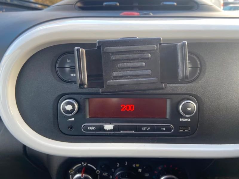 Used Renault Twingo 2015 for sale - 76142380: Photo 13