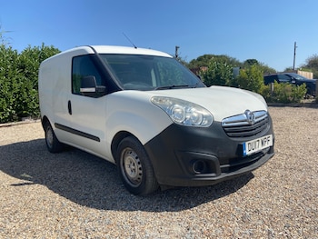 Used Vauxhall Combo 2017 for sale - 75545562: Photo