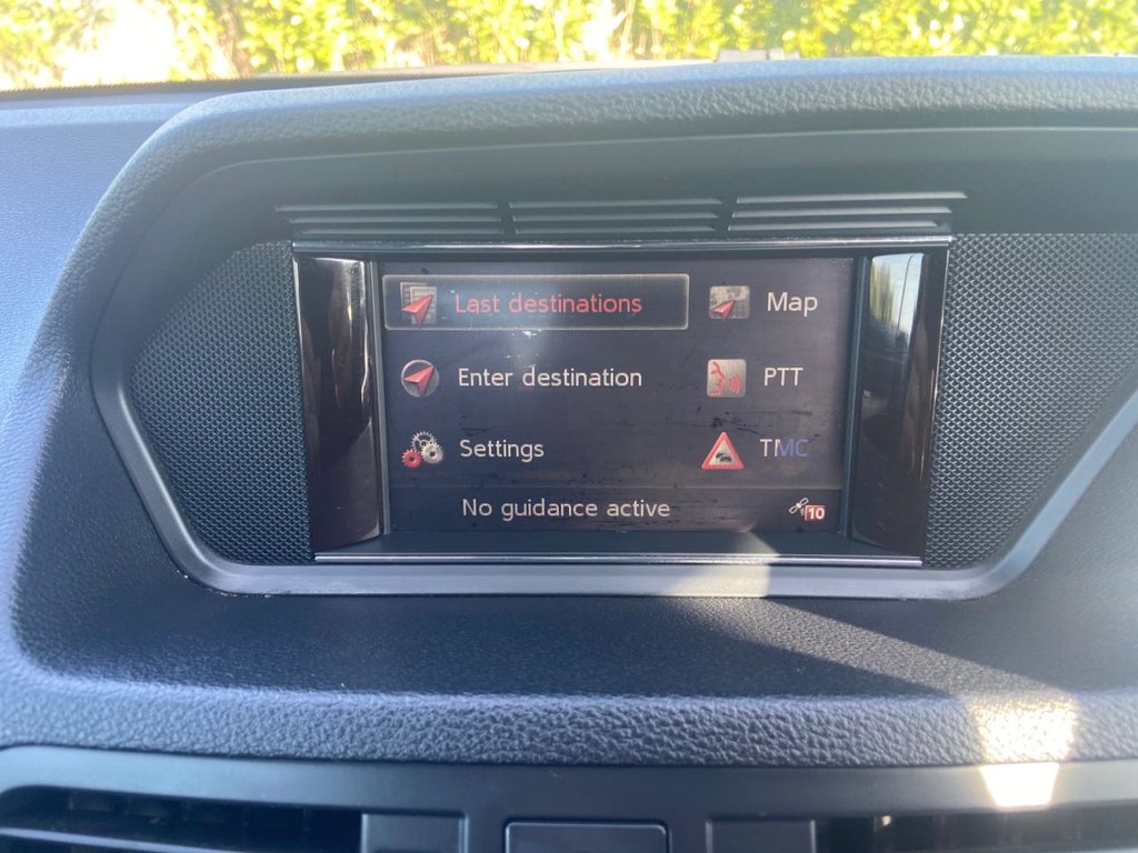 Used Mercedes-Benz E Class 2013 for sale - 77739665: Photo 23