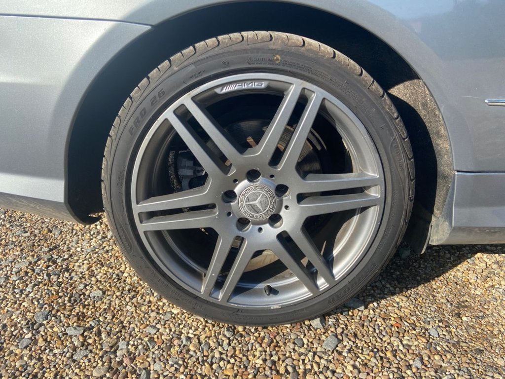 Used Mercedes-Benz E Class 2013 for sale - 77739665: Photo 28