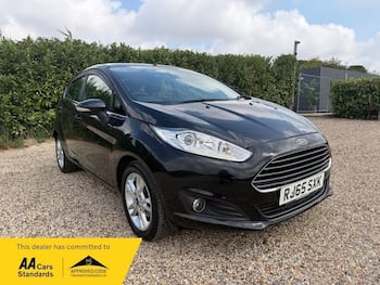 Used Ford Fiesta 2015 for sale - 79647933: Photo