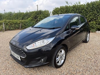 Used Ford Fiesta 2015 for sale - 79647933: Photo