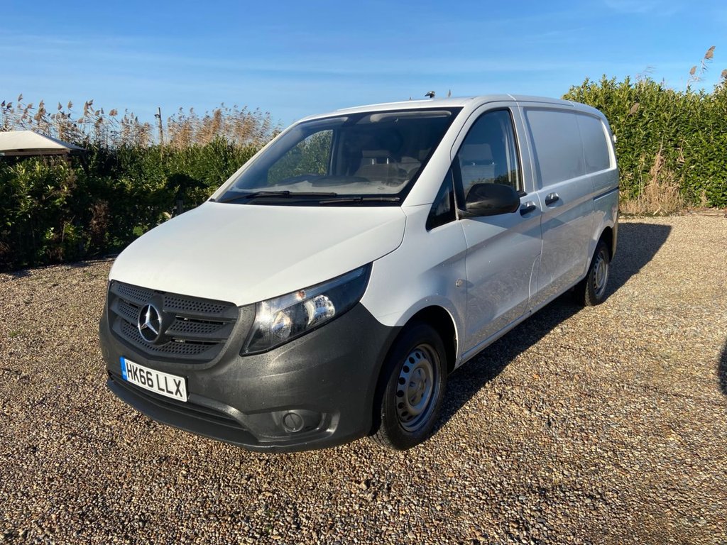 Used Mercedes-Benz Vito 2016 for sale - 76986236: Photo 2