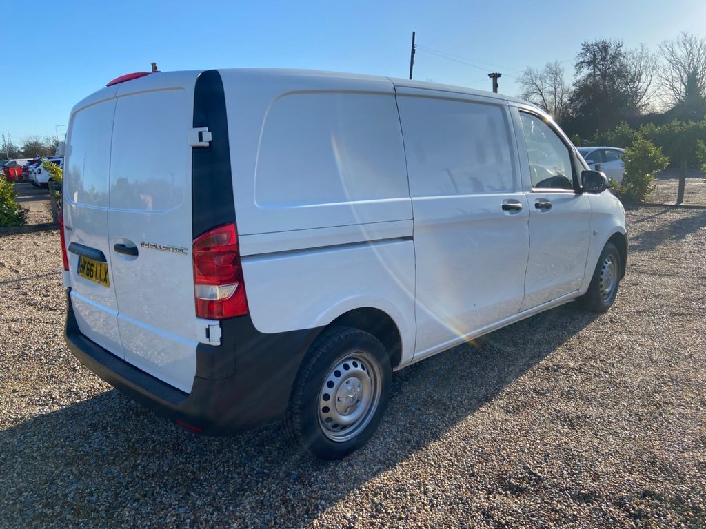 Used Mercedes-Benz Vito 2016 for sale - 76986236: Photo 4