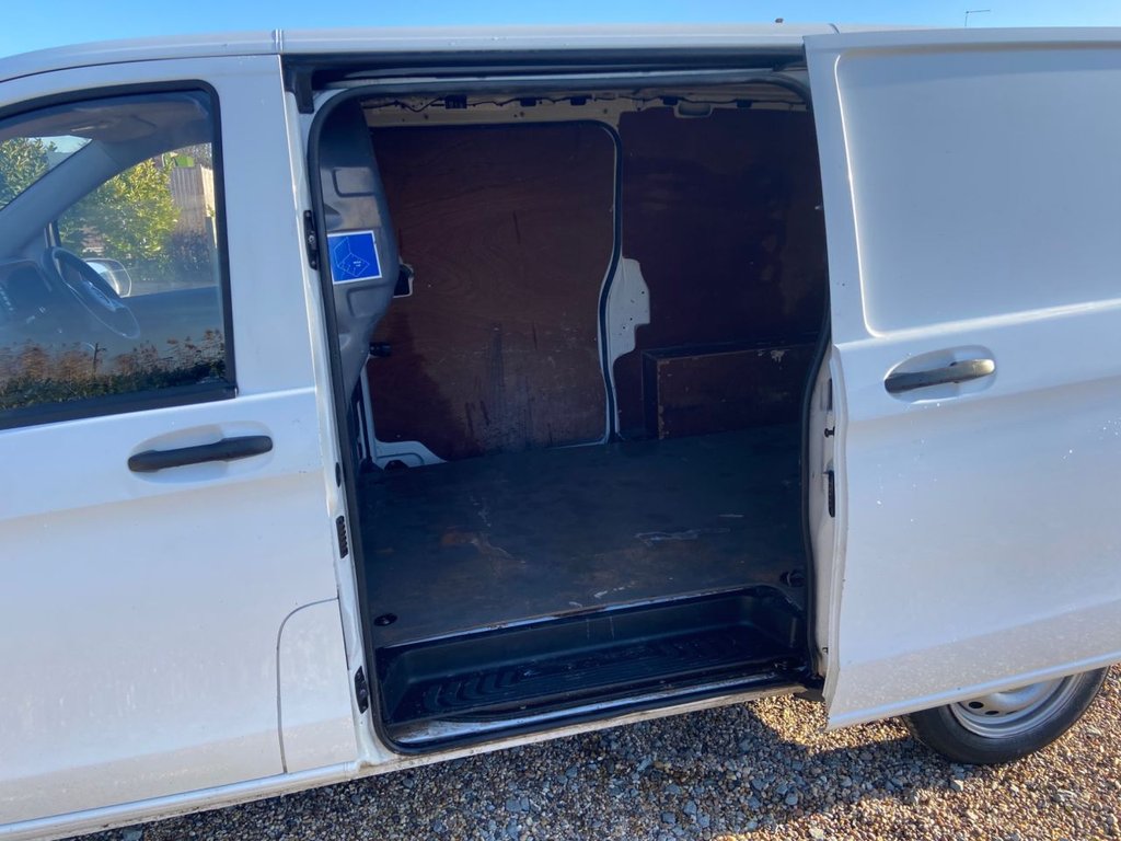Used Mercedes-Benz Vito 2016 for sale - 76986236: Photo 9