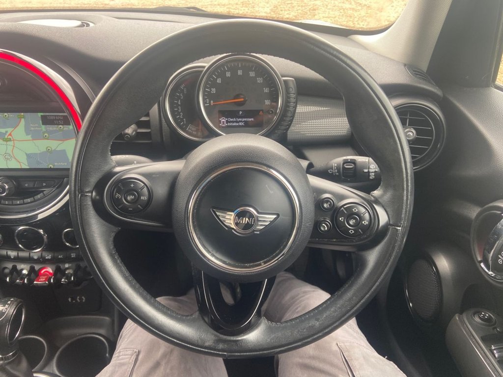 Used MINI Hatch 2015 for sale - 77558056: Photo 23